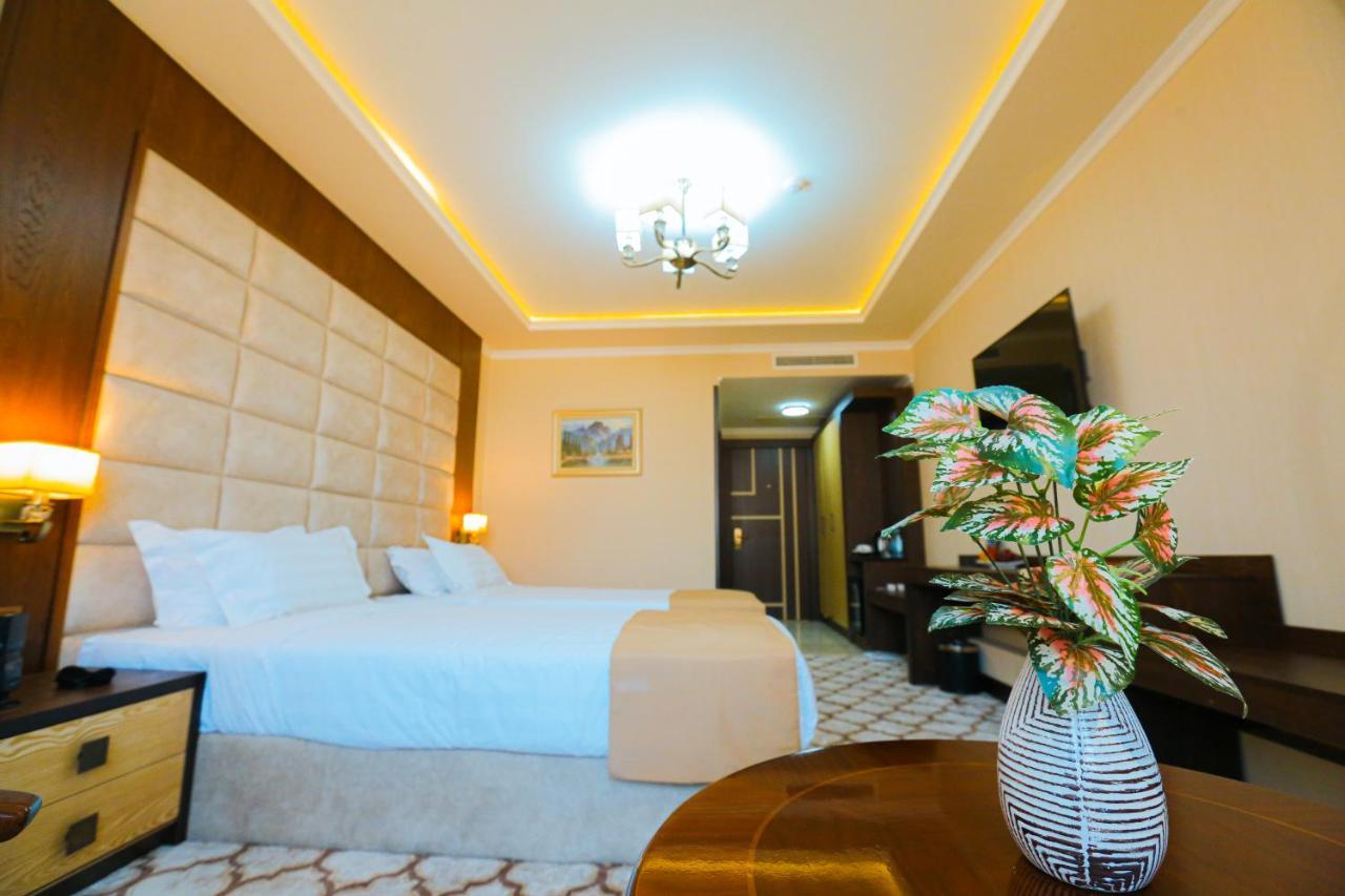 Royal Grand Hotel, Turkistan Eksteriør bilde