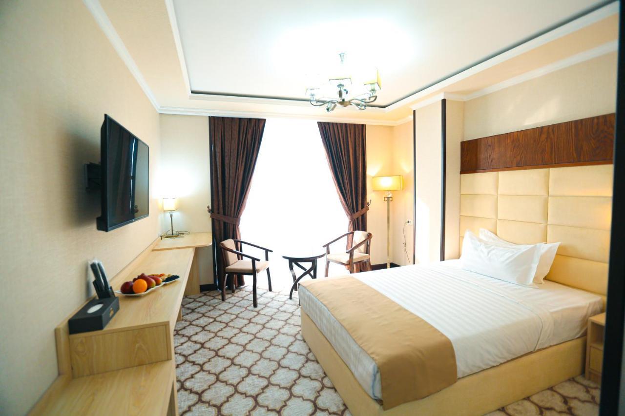 Royal Grand Hotel, Turkistan Eksteriør bilde