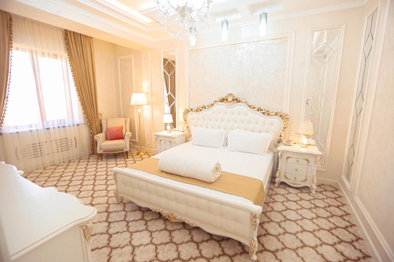Royal Grand Hotel, Turkistan Eksteriør bilde