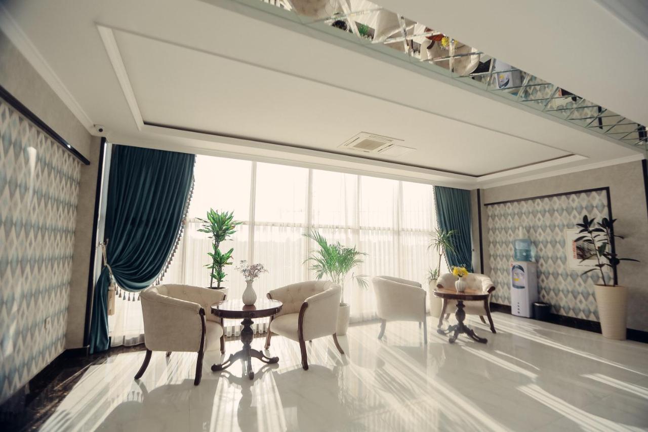 Royal Grand Hotel, Turkistan Eksteriør bilde